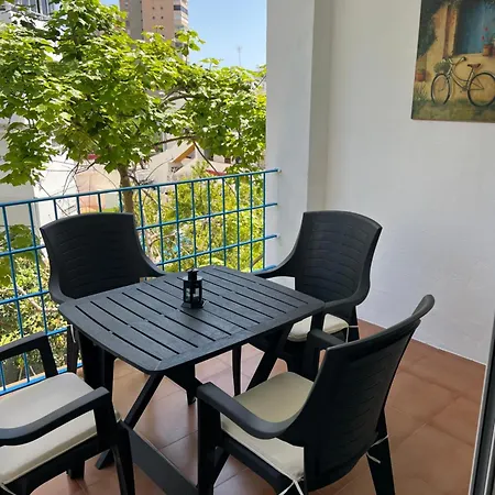 Apartament Holidays *